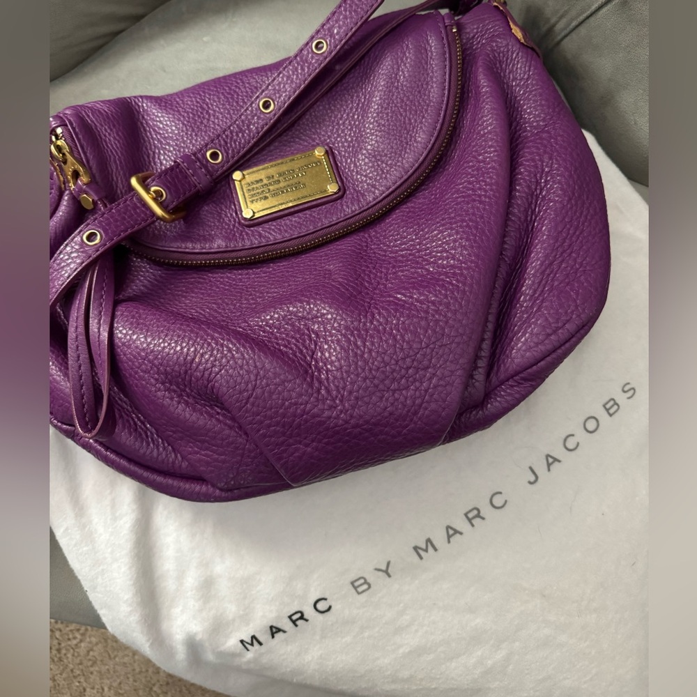 Marc Jacobs Classic Q Natasha Purple Leather Handbag  Large